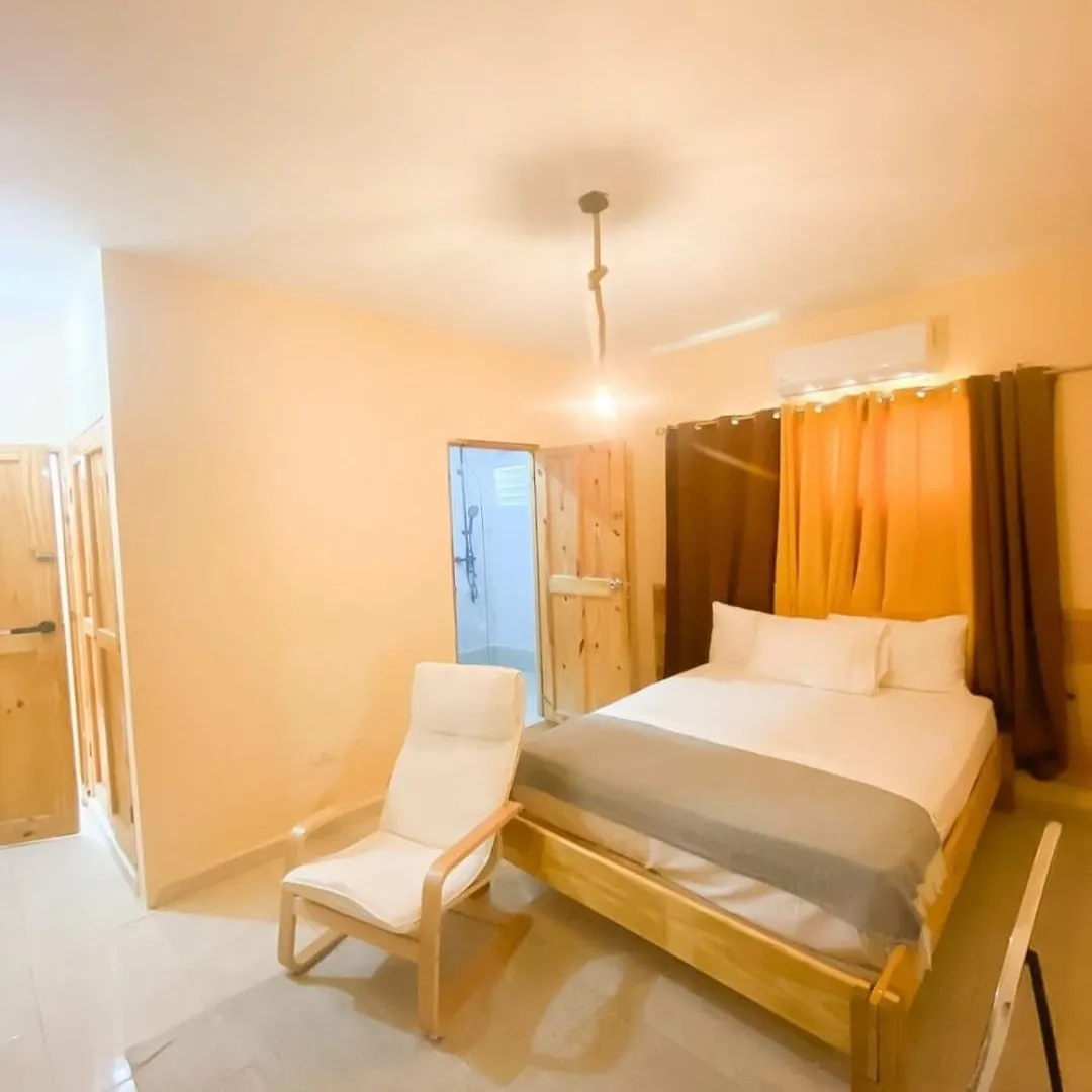 Danshari Habitacion Proximo Al Malecon-Desayuno-Parqueo Y 10 Minutos De Playas Y Rios Barahona Apartment