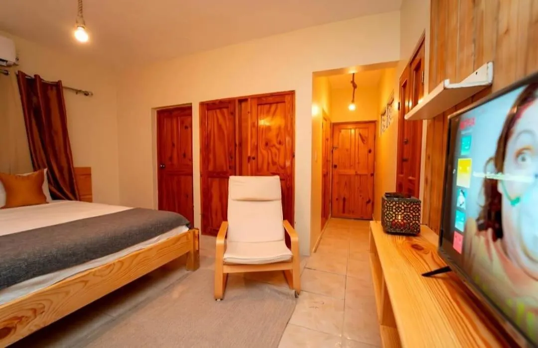 Apartment Danshari Habitacion Proximo Al Malecon-Desayuno-Parqueo Y 10 Minutos De Playas Y Rios Barahona