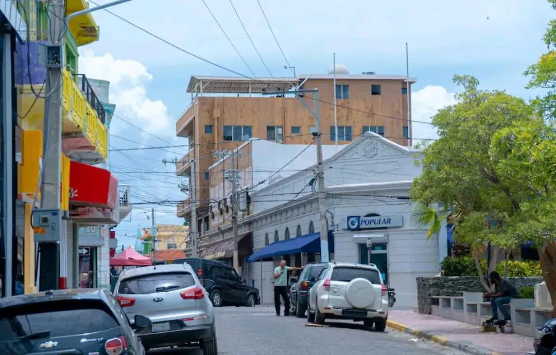 Danshari Habitacion Proximo Al Malecon-Desayuno-Parqueo Y 10 Minutos De Playas Y Rios Barahona Apartment