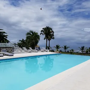 El Quemaito - Luxury Oceanfront Retreat Hotel